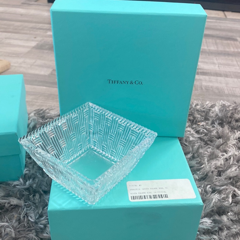 Tiffany Woven Square Bowl